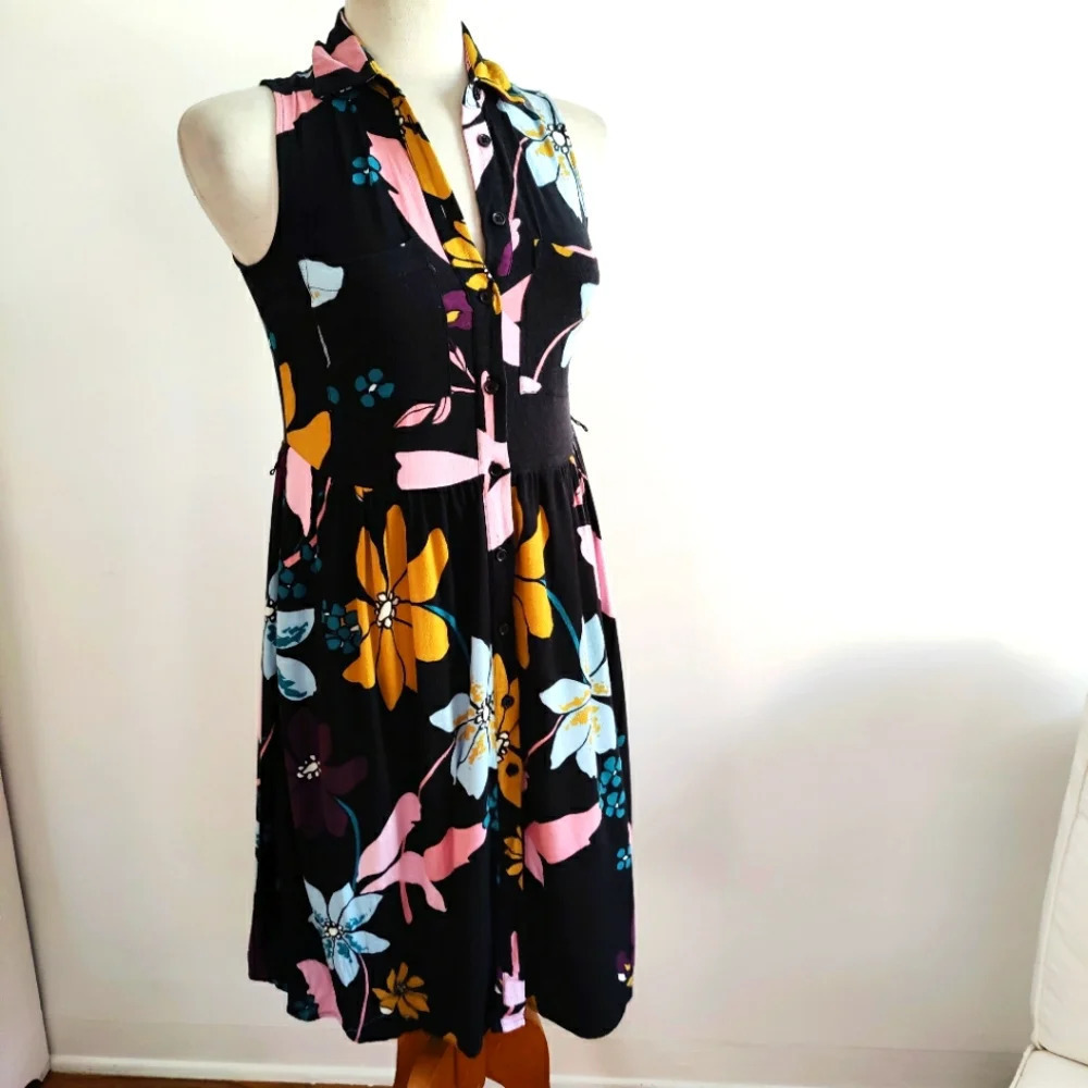 Who What Wear Floral Dress • Sleeveless • Tagged Size XS